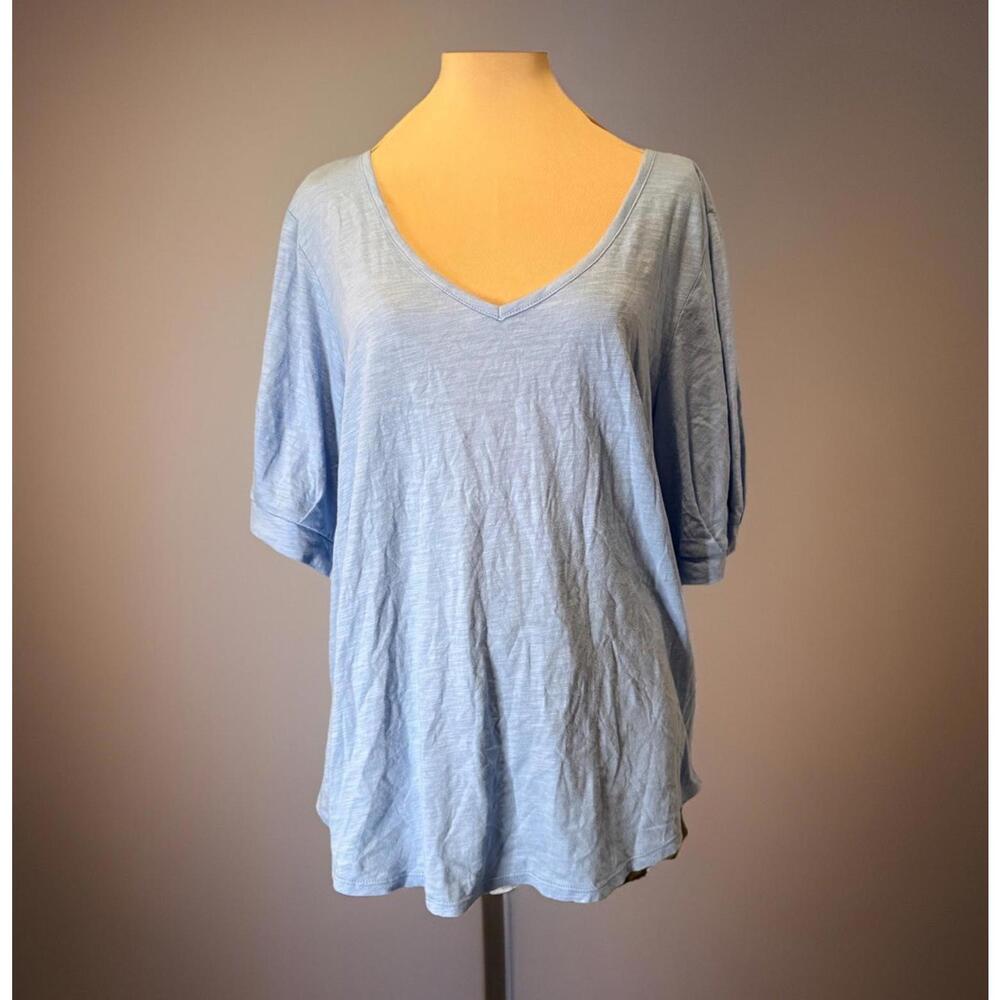 Forever Comfort  By NYDJ  Short Sleeve Top XL Blue NWT Sweetheart Necklinel